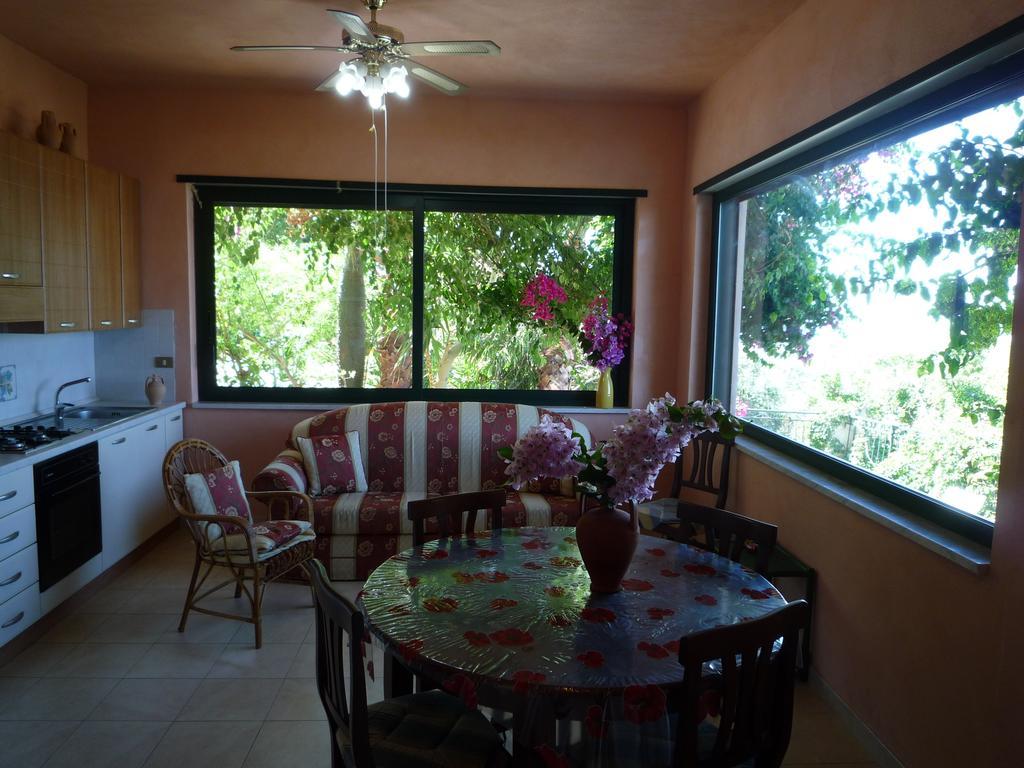 Villa Panthea カーポ・ヴァチカーノ 部屋 写真