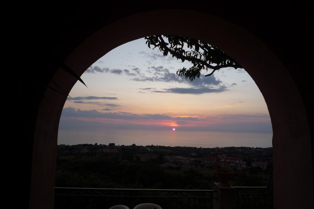Villa Panthea カーポ・ヴァチカーノ エクステリア 写真